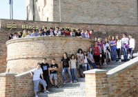  Gli studenti della Scuola Media di Carrù in visita al Castello della Banca Alpi Marittime